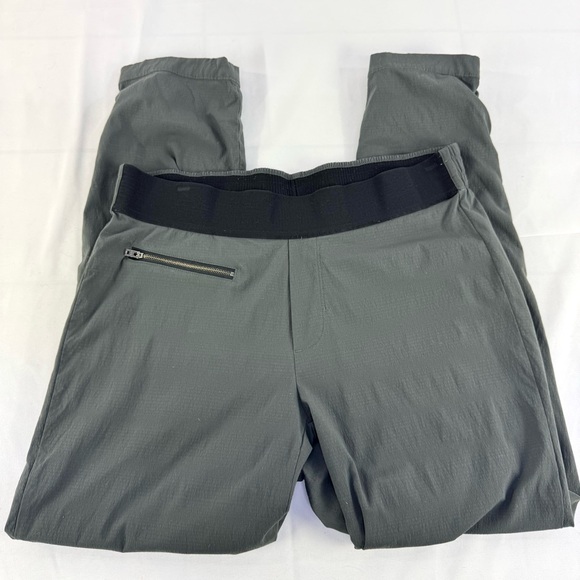 Athleta Trekkie North Joggers Gray and Black with zippers at ankles women’s 8 - Picture 6 of 14